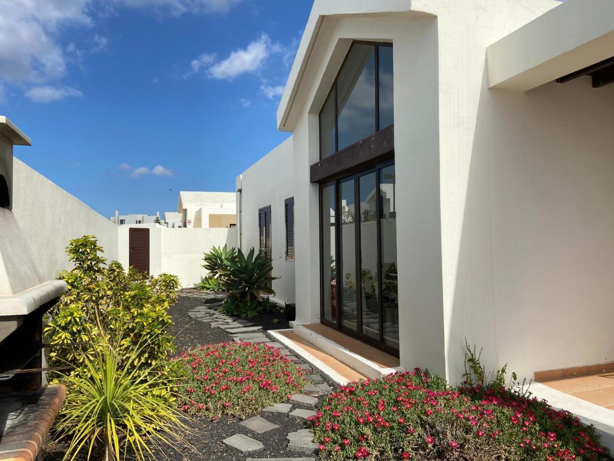Buganvilla 19 Forever Playa Blanca  Ngoại thất bức ảnh
